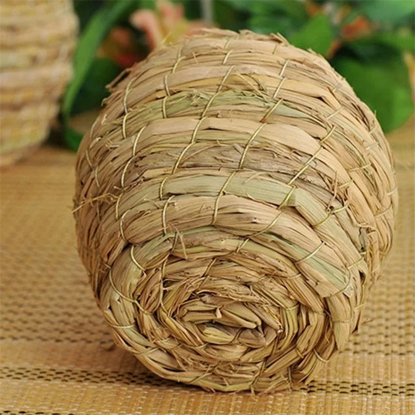 Handmade Straw Natural Bird Nest/Pigeon